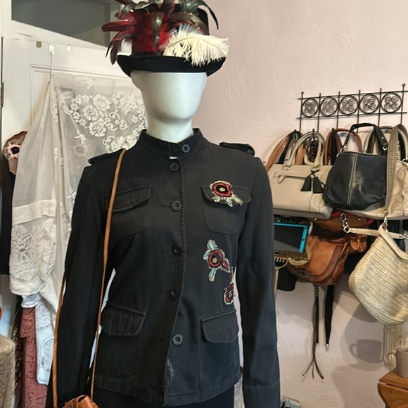 Hand crafted Guns & Roses jacket - Picture 3 of 15